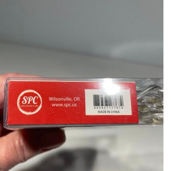 Firefly Lights 30 Tiny Red Ultra Bright Lights on Silver Cord Battery Operated - Picture 3 of 3